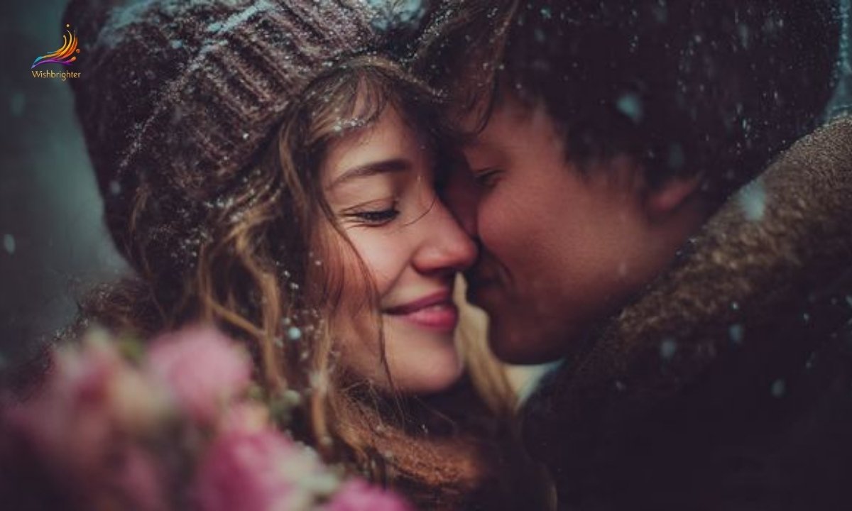 325+ Sweet & Deep Love Messages for Her That Melt Her Heart